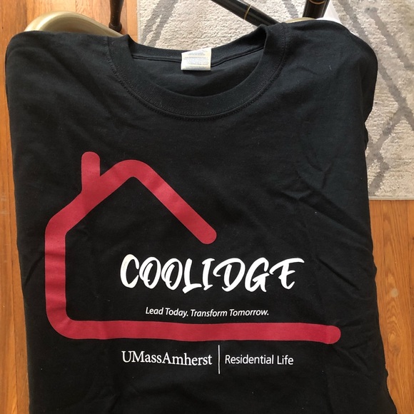 UMASS AMHERST T-SHIRT BUNDLE - Picture 3 of 5